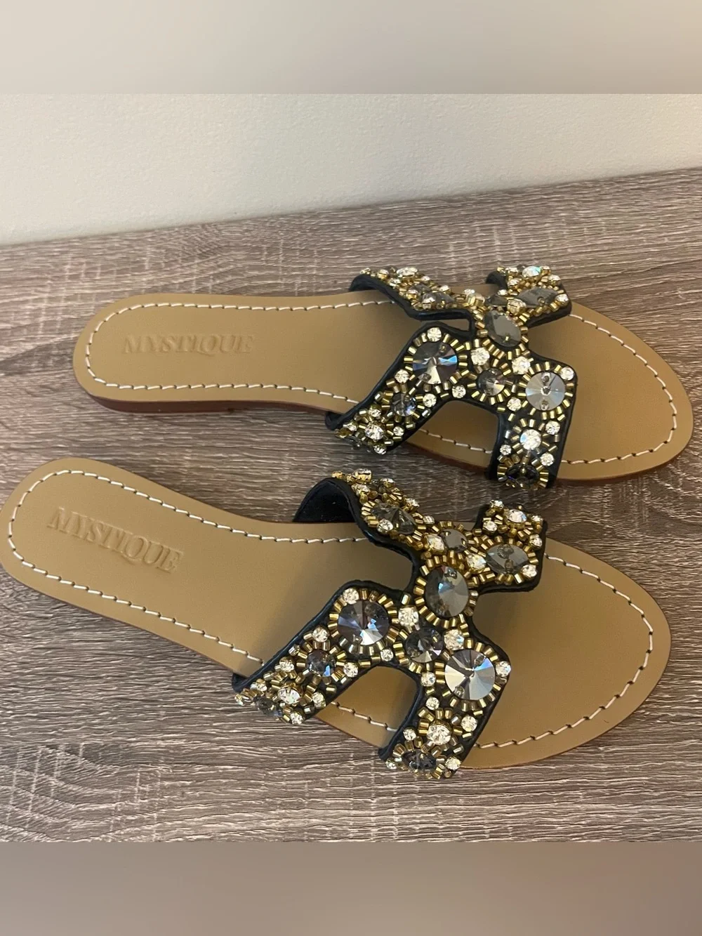 NEW $250 Mystique Ajex Jeweled Slide Sandals Women's Size 11